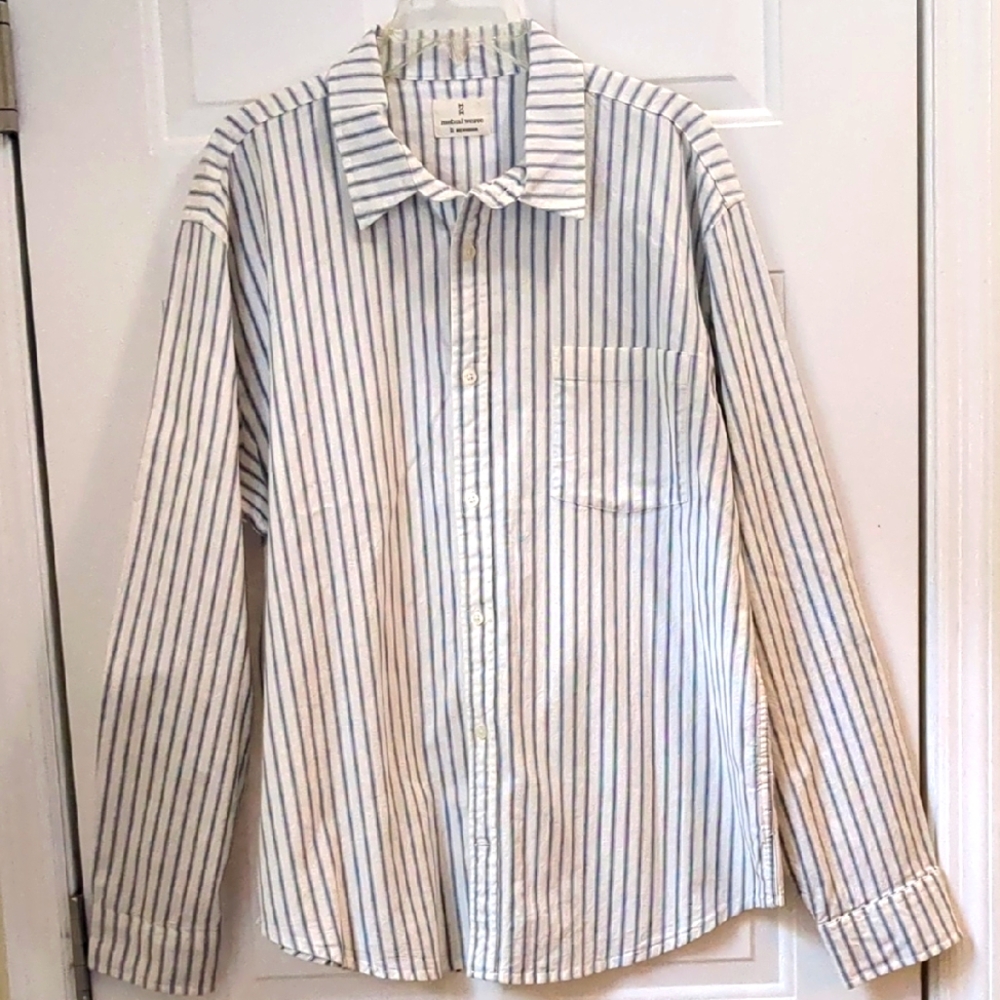 Mutual Weave Men's XL Long Sleeve White with Blue Horizontal Stripes